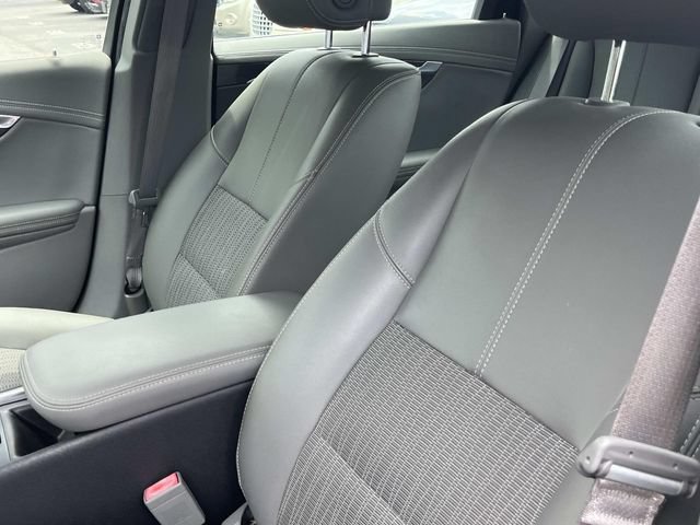 Used 2014 Chevrolet Impala LT w/ Convenience Package FWD image 23