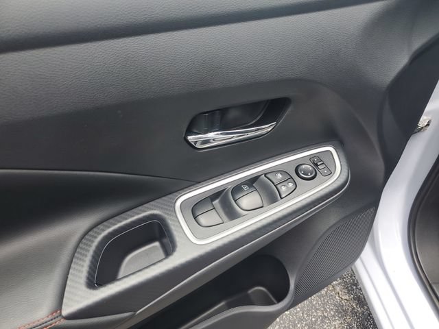 Used 2025 Nissan Versa SR w/ Trunk Package FWD image 12