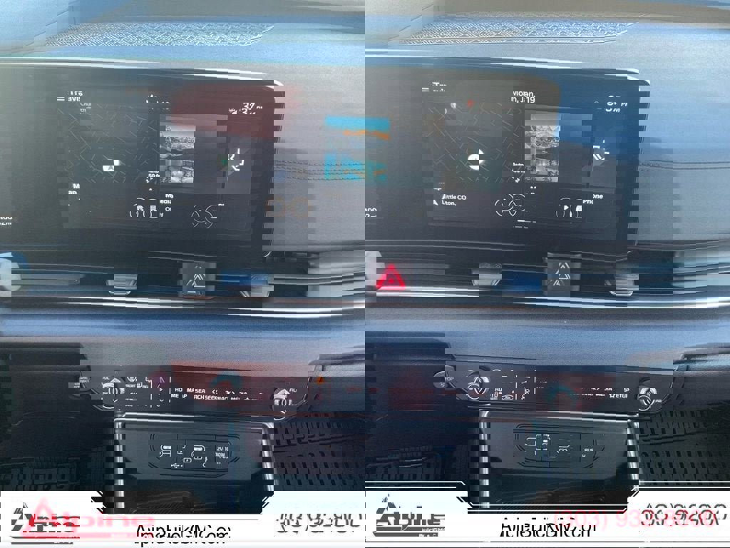 Used 2025 Kia Carnival SX image 11