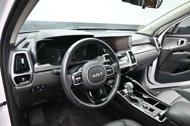 Used 2022 Kia Sorento SX AWD/4WD image 17