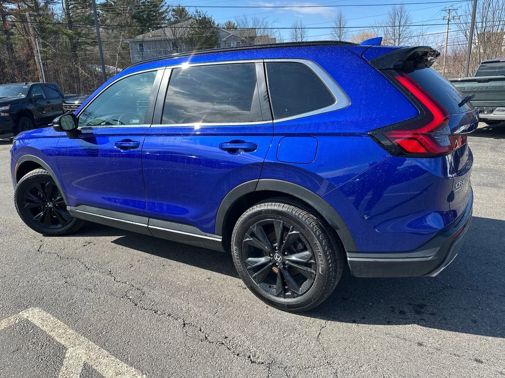 Used 2024 Honda CR-V Sport Touring image 3