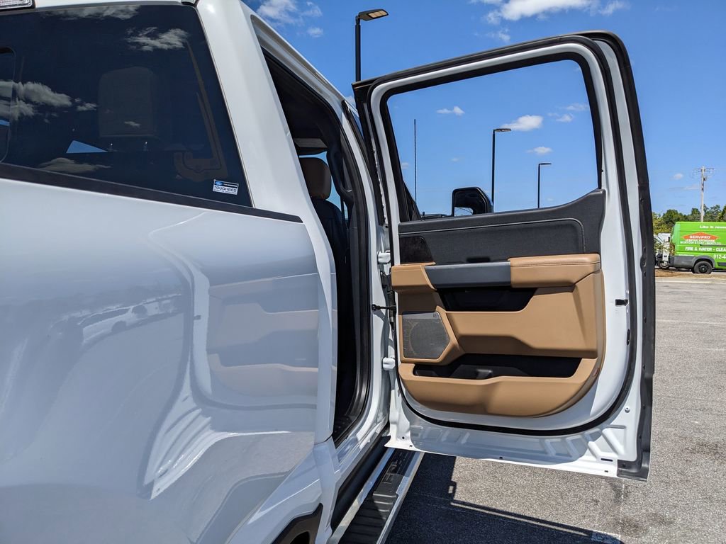 Used 2023 Ford F250 Lariat w/ Chrome Package AWD/4WD image 62