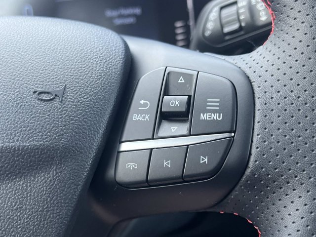 Used 2024 Ford Escape ST-Line w/ Tech Pack #1 AWD/4WD image 24