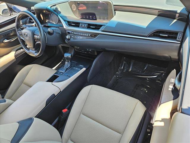 Used 2021 Lexus ES 300h w/ Premium Package FWD image 20