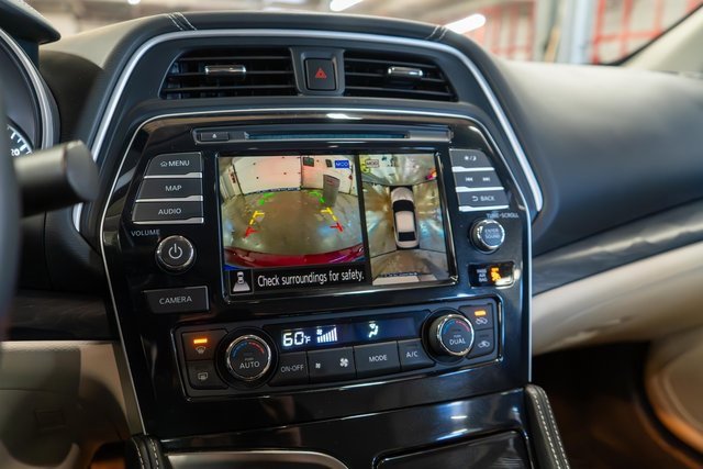 Used 2023 Nissan Maxima Platinum w/ Sport Mat Group image 31