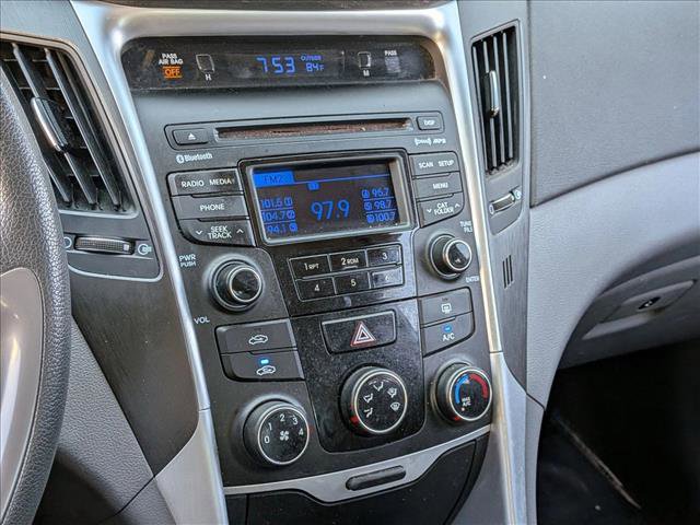 Used 2014 Hyundai Sonata GLS image 15