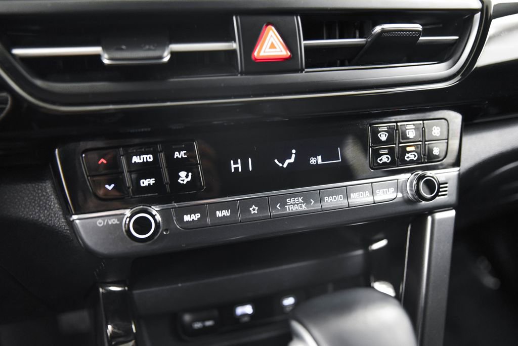 Used 2024 Kia Seltos X-Line image 24