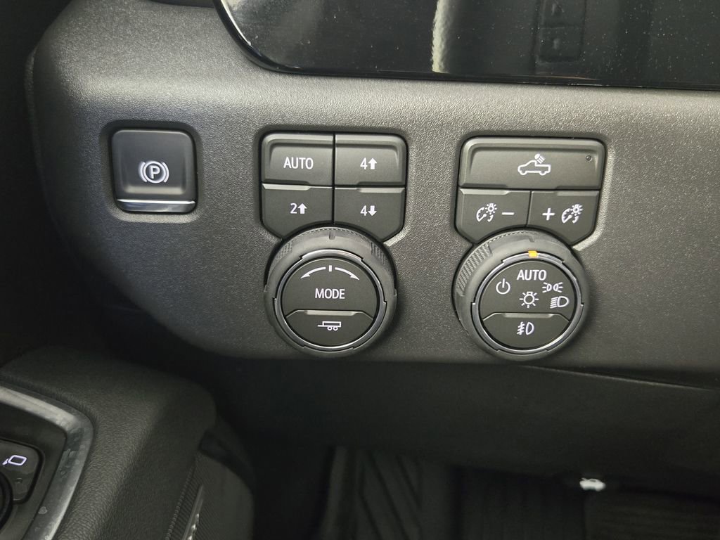 New 2026 Chevrolet Silverado 1500 LT Trail Boss w/ Convenience Package II image 24