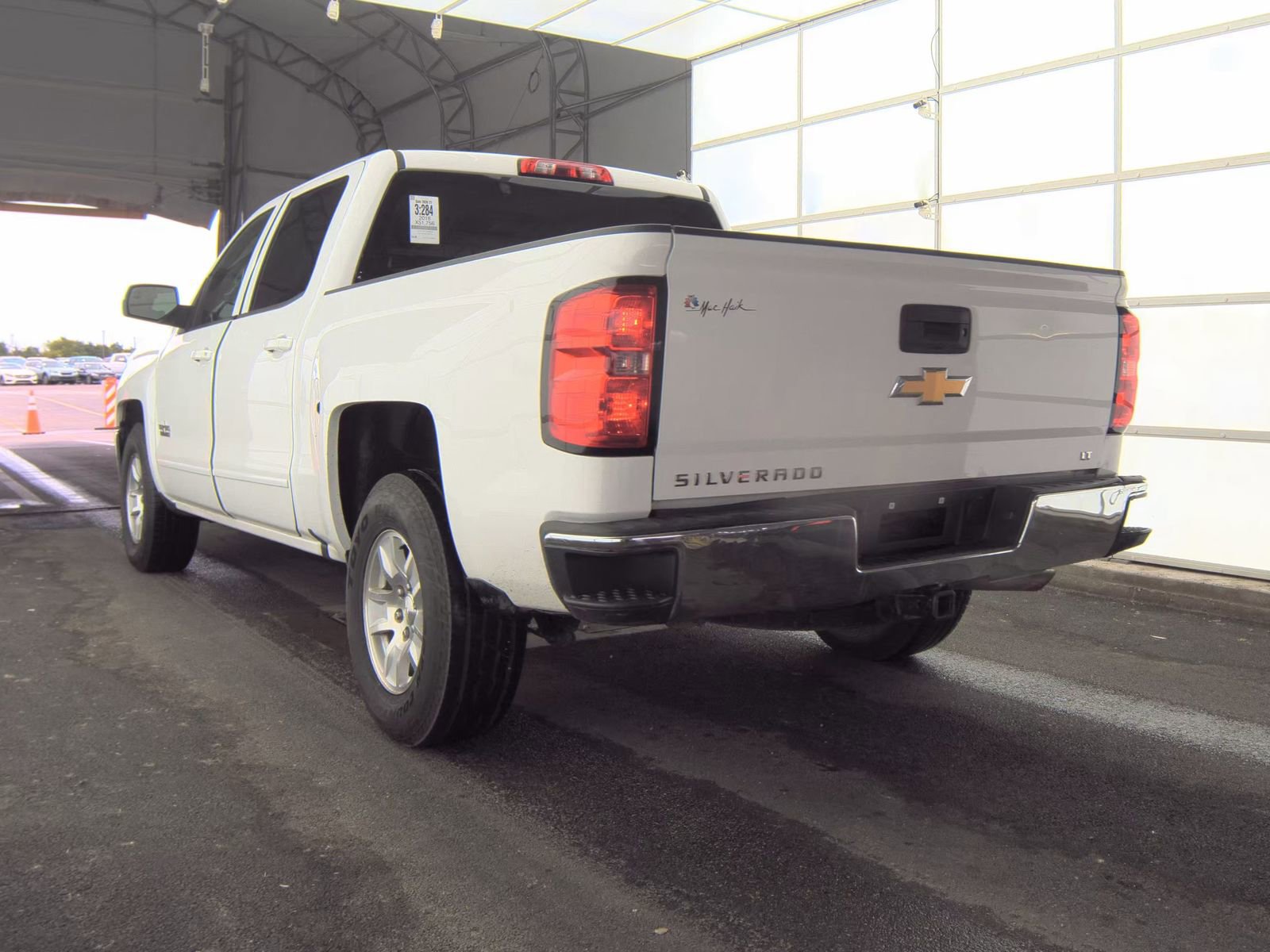 Used 2018 Chevrolet Silverado 1500 LT w/ Texas Edition RWD image 6