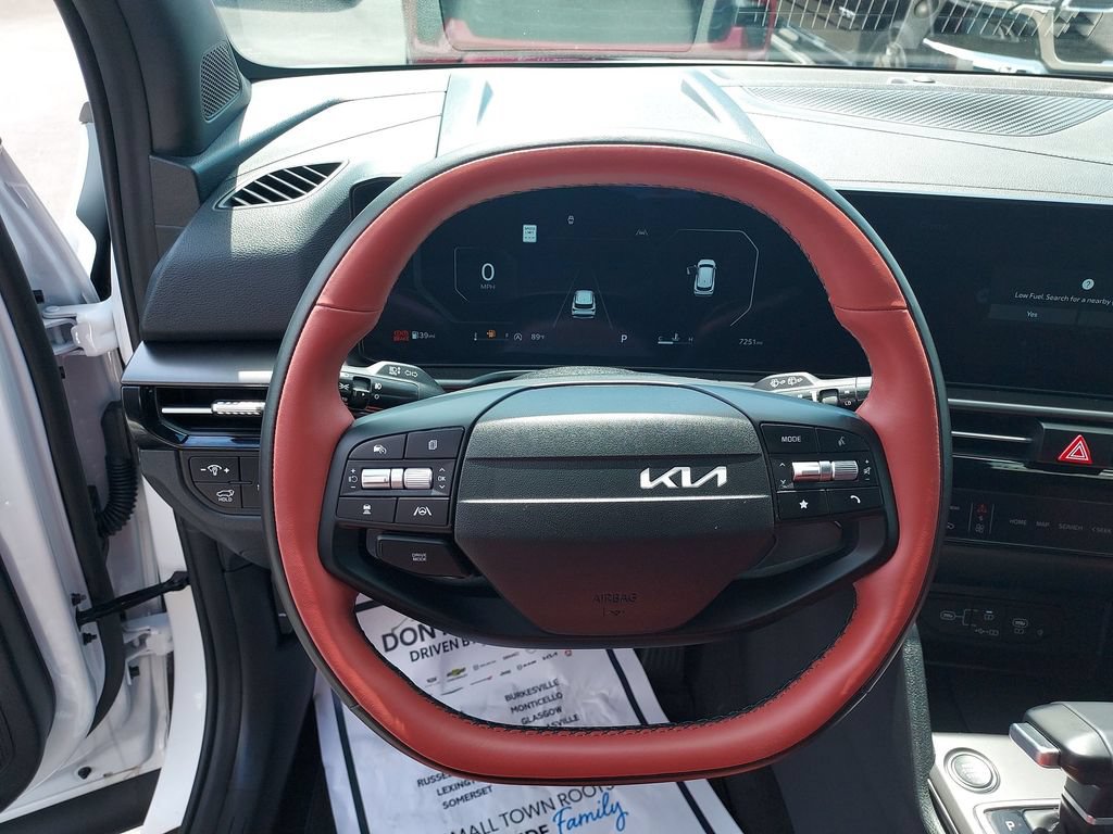 Used 2026 Kia Sportage SX FWD image 22