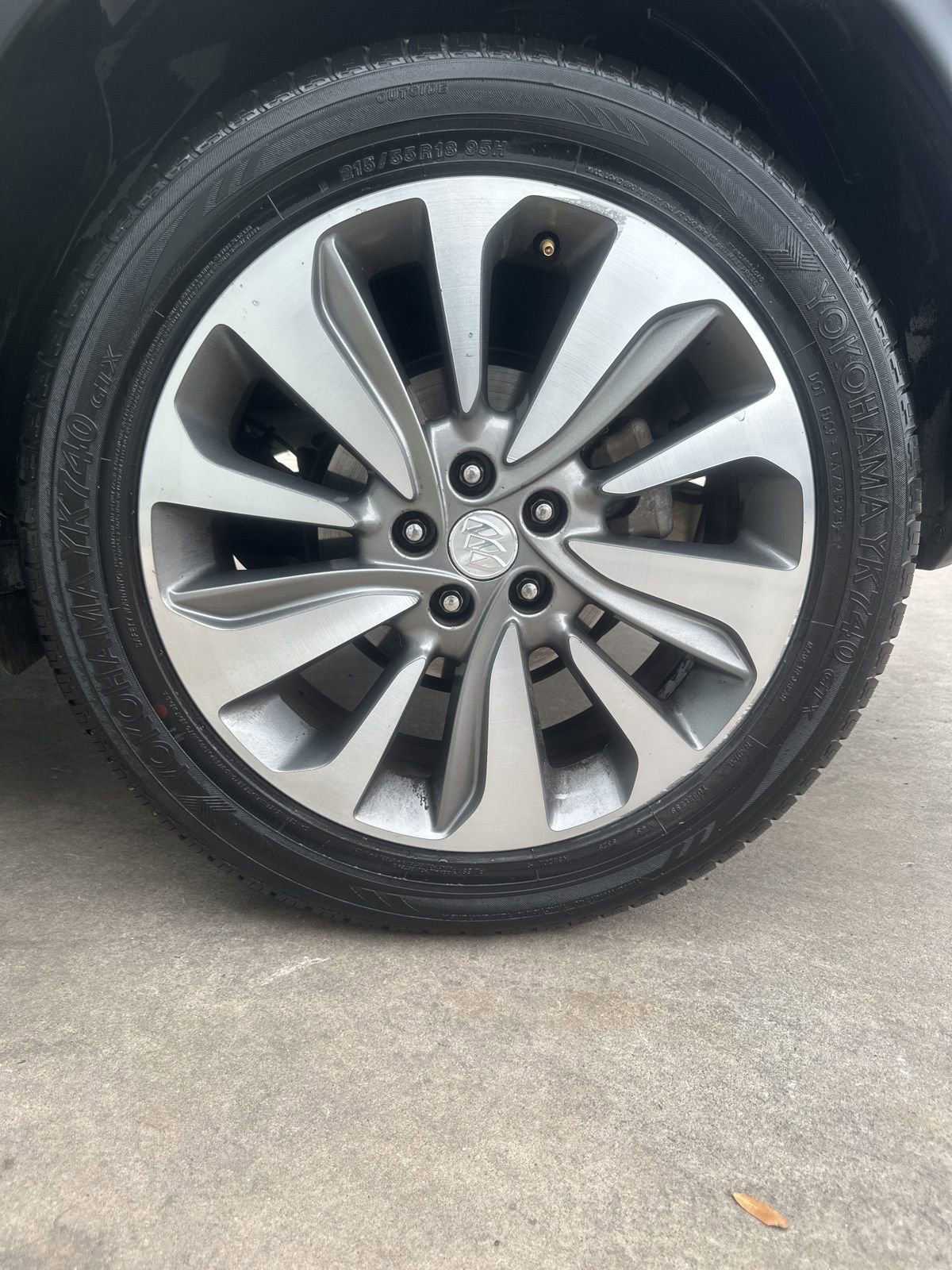 Used 2020 Buick Encore Preferred FWD image 24