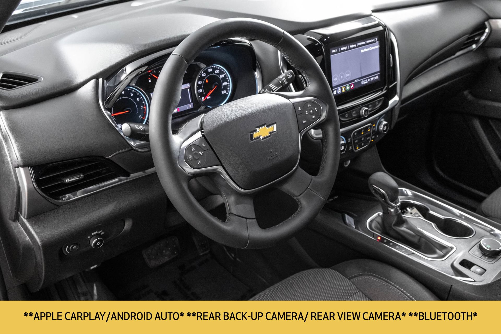 Used 2023 Chevrolet Traverse LT FWD image 5