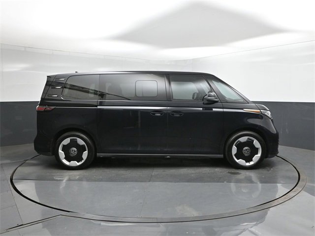 New 2025 Volkswagen ID. Buzz Pro S image 26