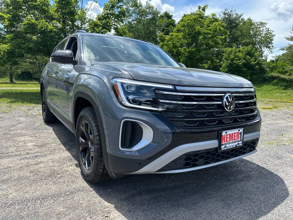 New 2026 Volkswagen Atlas Peak Edition AWD/4WD image 5