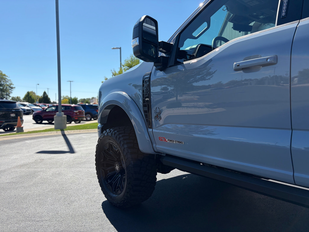 New 2027 Ford F250 Lariat w/ Black Appearance Package AWD/4WD image 15