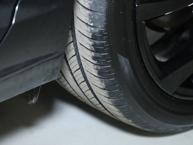 Used 2025 Volkswagen Jetta SE w/ Sunroof Package image 35