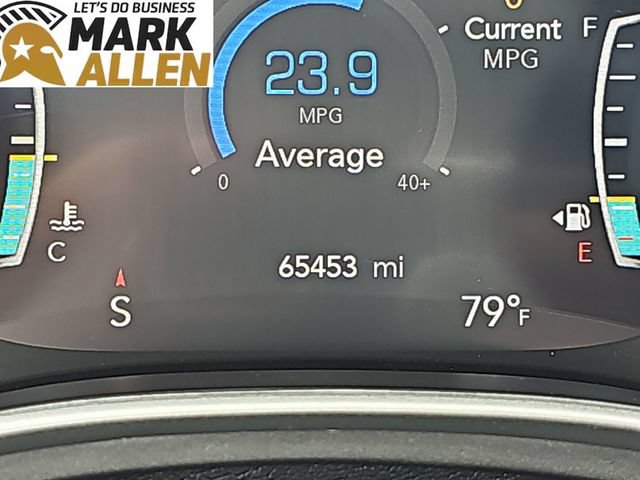 Used 2024 Chrysler Pacifica Touring-L FWD image 12