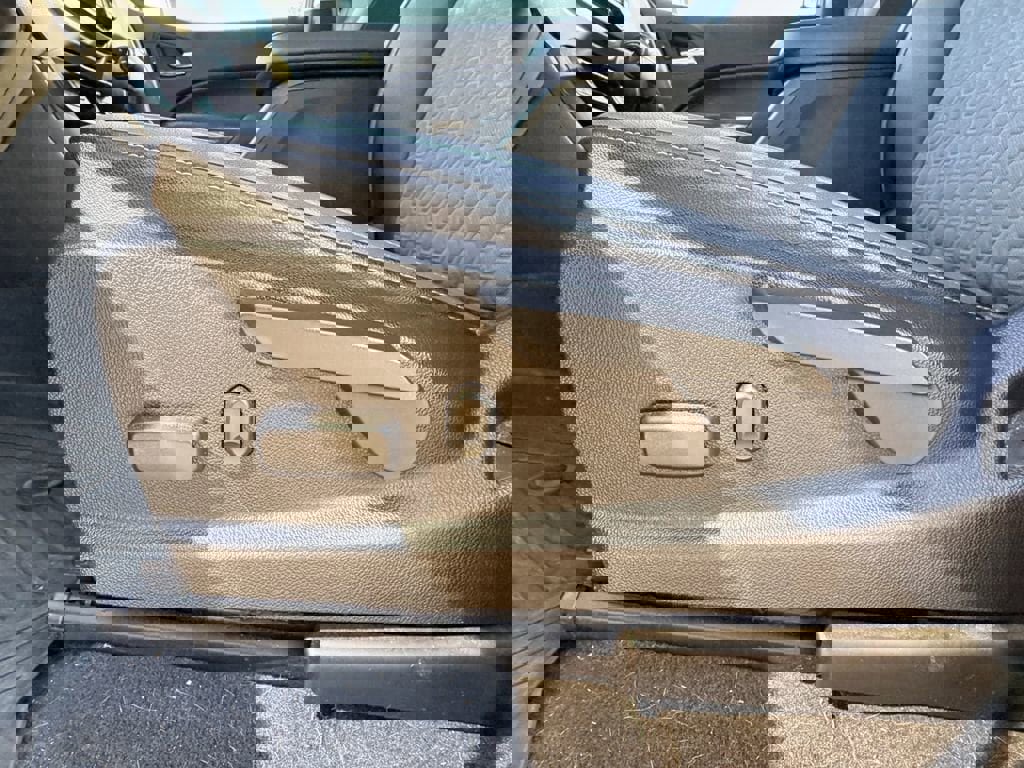 Used 2020 Chevrolet Colorado Z71 image 21