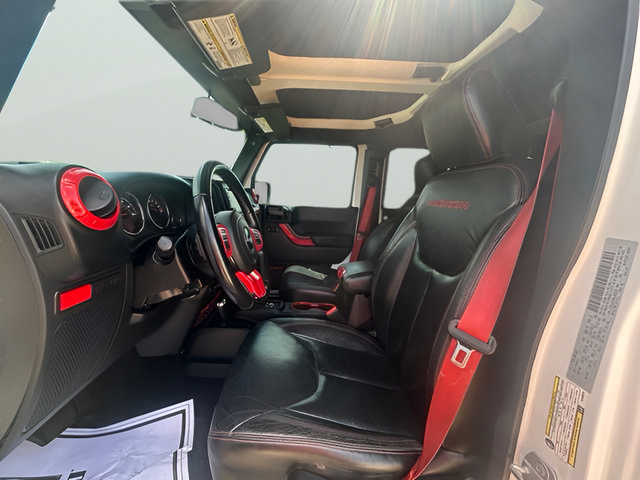 Used 2017 Jeep Wrangler Unlimited Rubicon AWD/4WD image 12