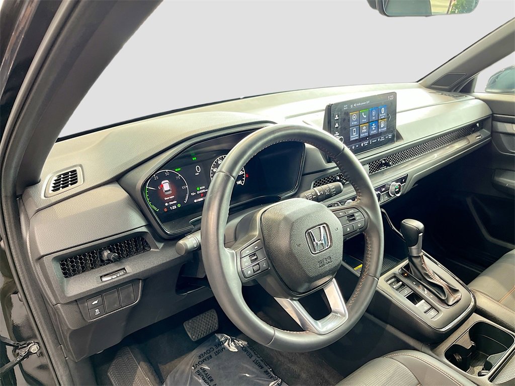 Used 2025 Honda CR-V Sport-L image 9