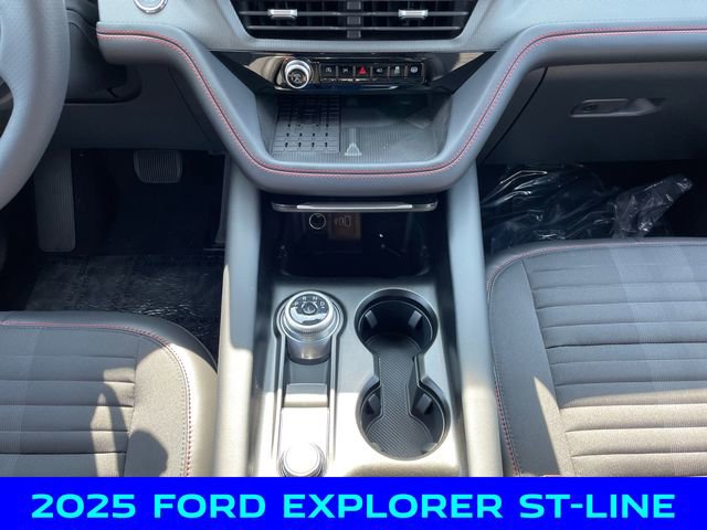 New 2025 Ford Explorer ST-Line w/ Premium Package image 11