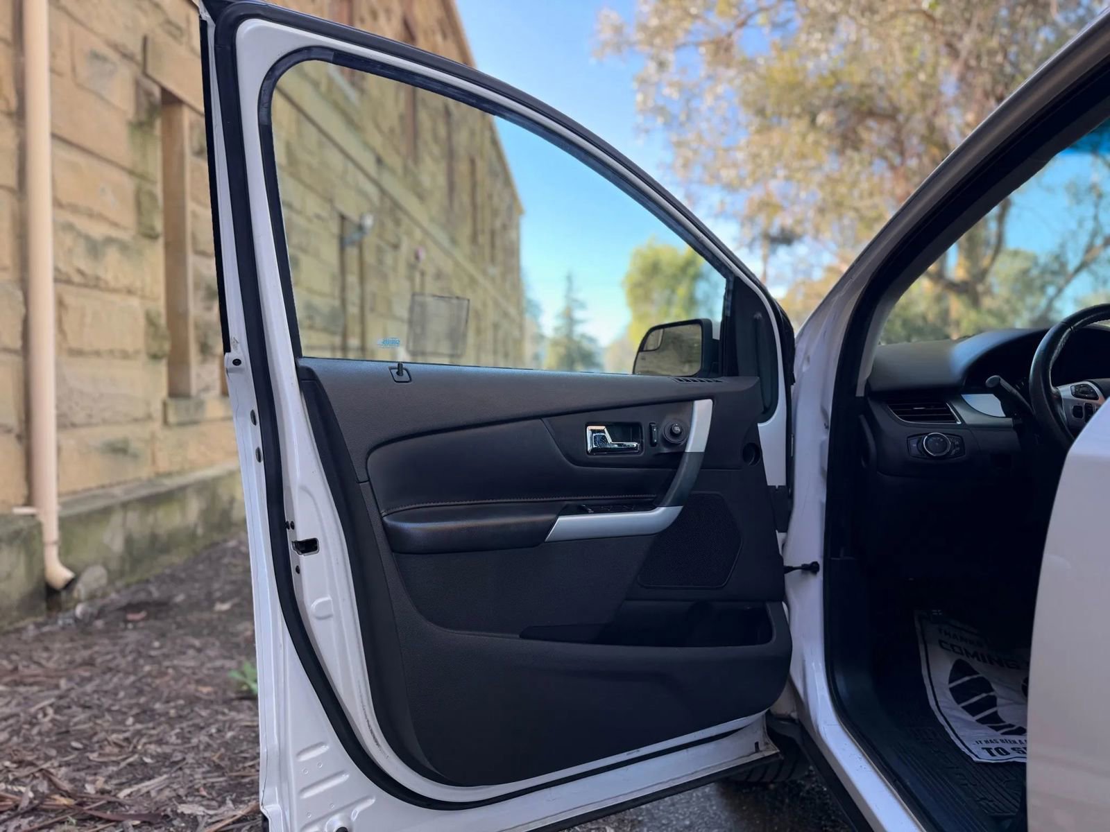 Used 2014 Ford Edge SEL w/ Equipment Group 205A image 11