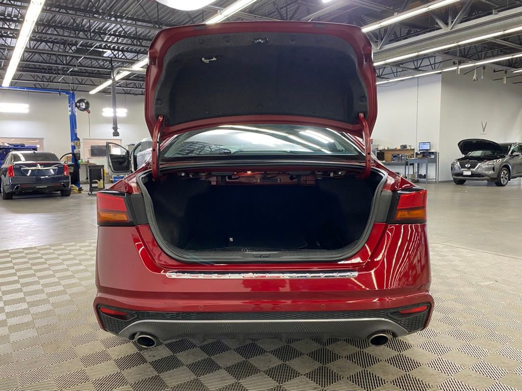 Used 2022 Nissan Altima 2.5 SR image 8