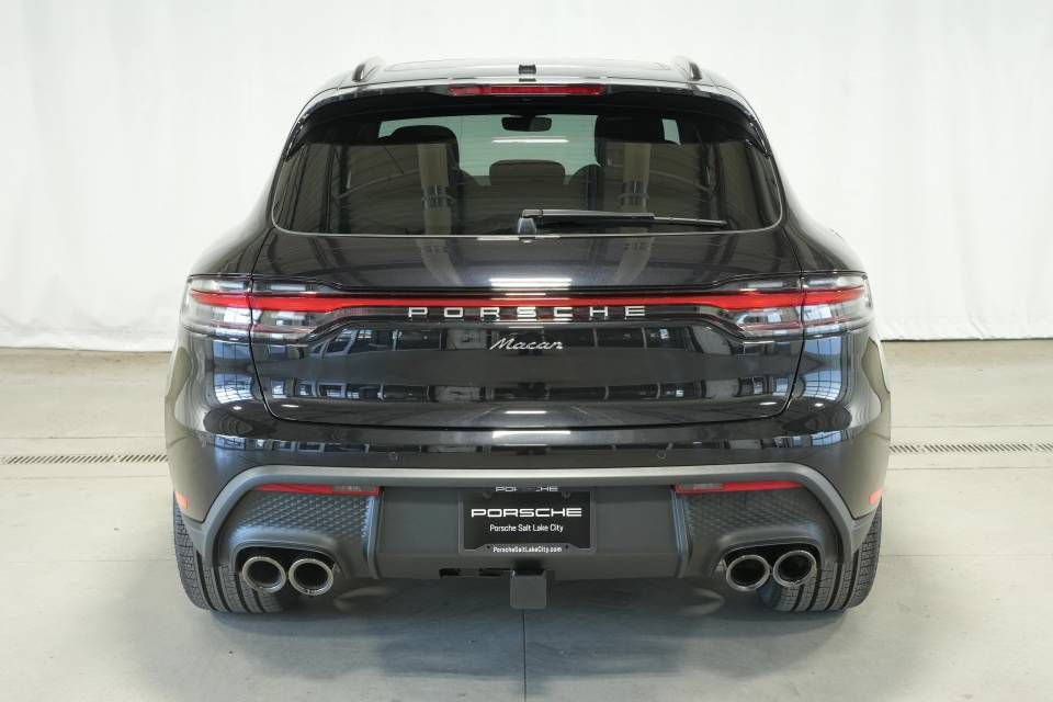 New 2026 Porsche Macan AWD/4WD image 12