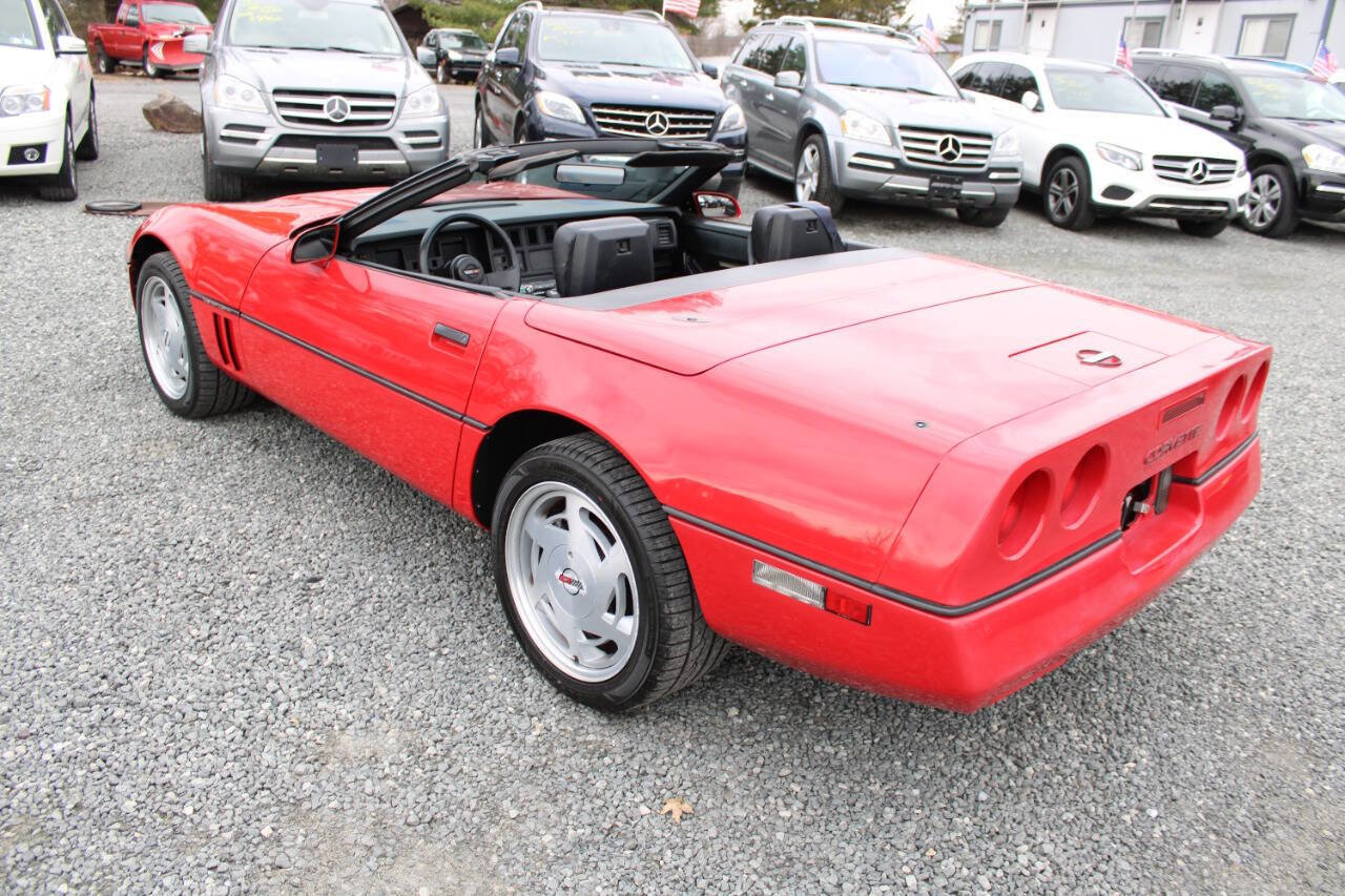 Used 1989 Chevrolet Corvette Convertible image 9