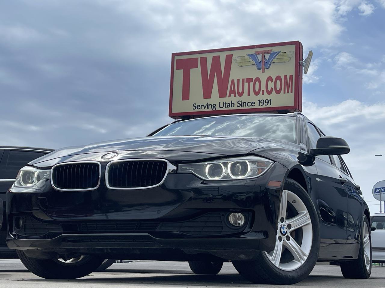 Used 2014 BMW 328d xDrive Wagon AWD/4WD image 1