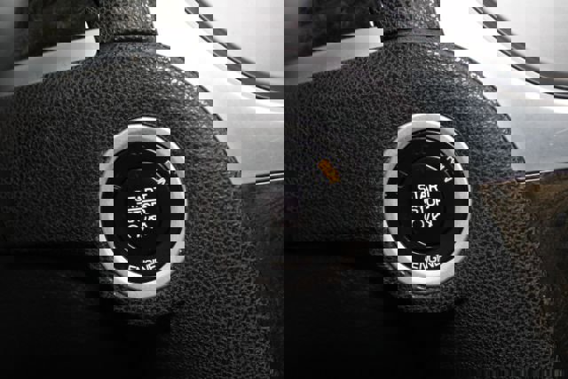 Used 2016 Chrysler 300 C image 14