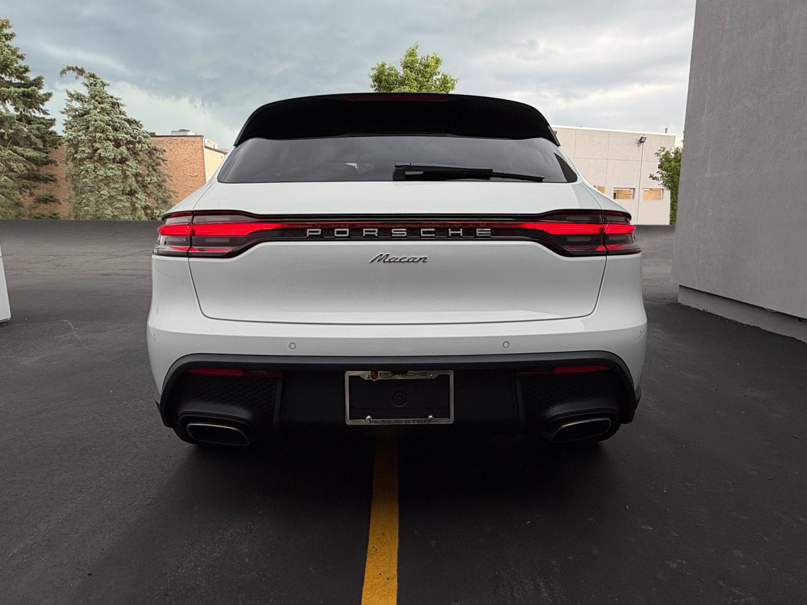 New 2026 Porsche Macan AWD/4WD image 11