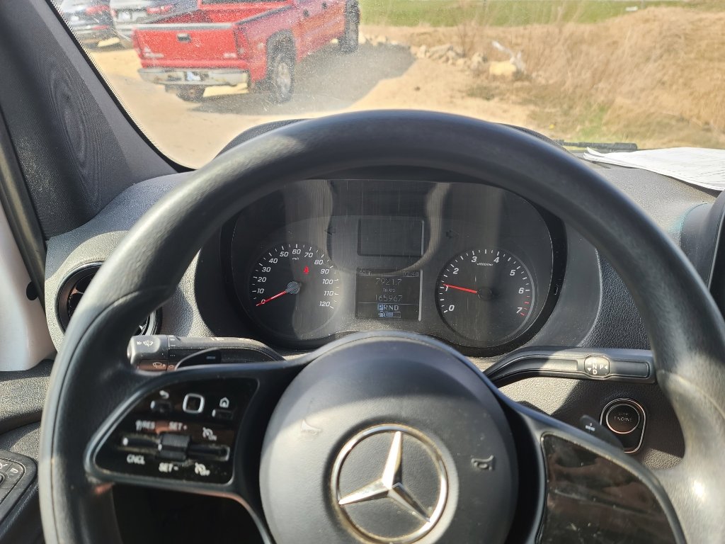 Used 2019 Mercedes-Benz Sprinter 144 image 8