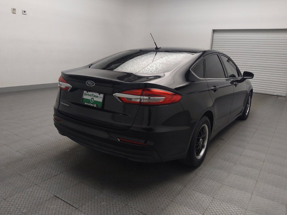 Used 2019 Ford Fusion S image 9