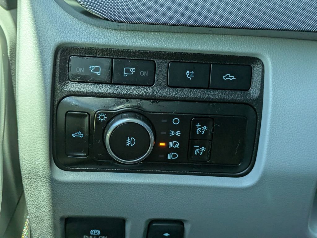 Certified 2024 Ford F350 Limited w/ FX4 Off-Road Package image 29