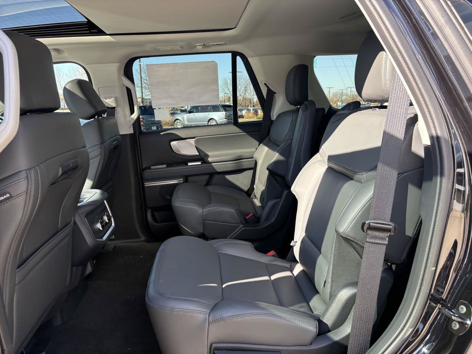 New 2026 Ford Expedition Active AWD/4WD image 19
