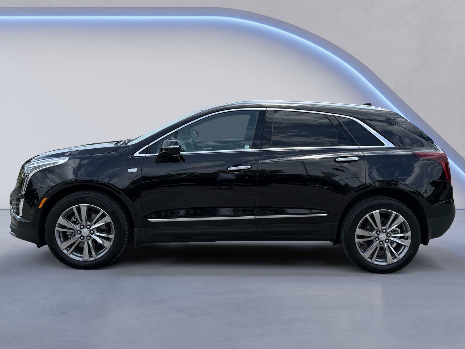 New 2026 Cadillac XT5 Premium Luxury w/ Driver Assist Package AWD/4WD image 6
