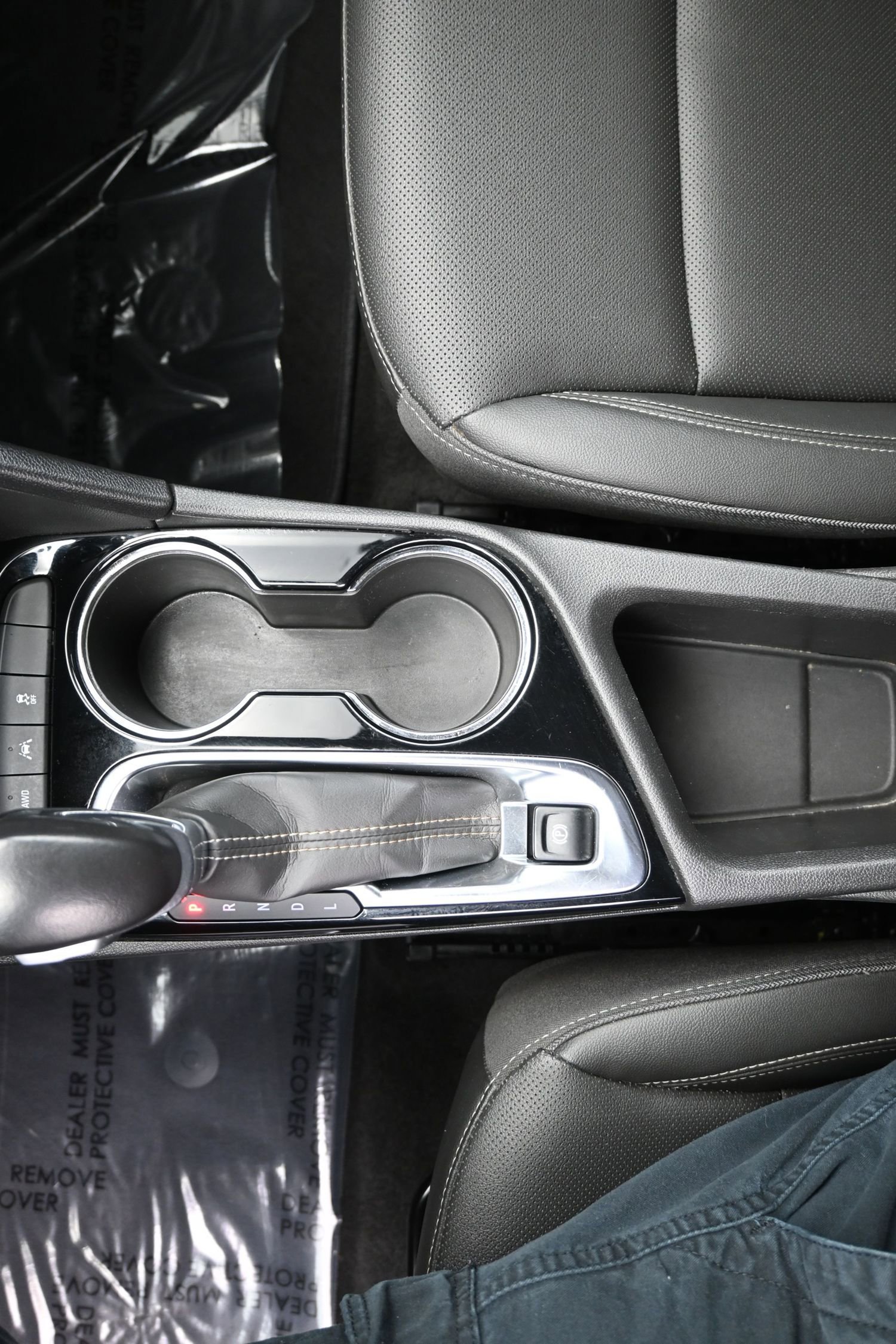 Used 2024 Buick Encore GX Sport Touring image 16