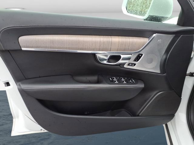 Used 2022 Volvo S90 B6 Inscription w/ Advanced Package image 20