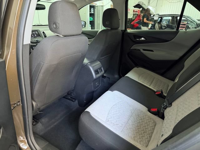 Used 2023 Chevrolet Equinox LT w/ Driver Convenience Package FWD image 21