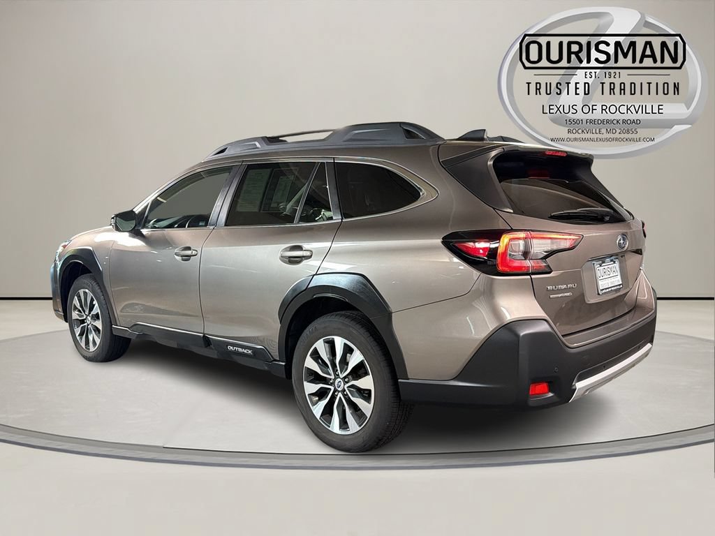 Used 2023 Subaru Outback Limited AWD/4WD image 7