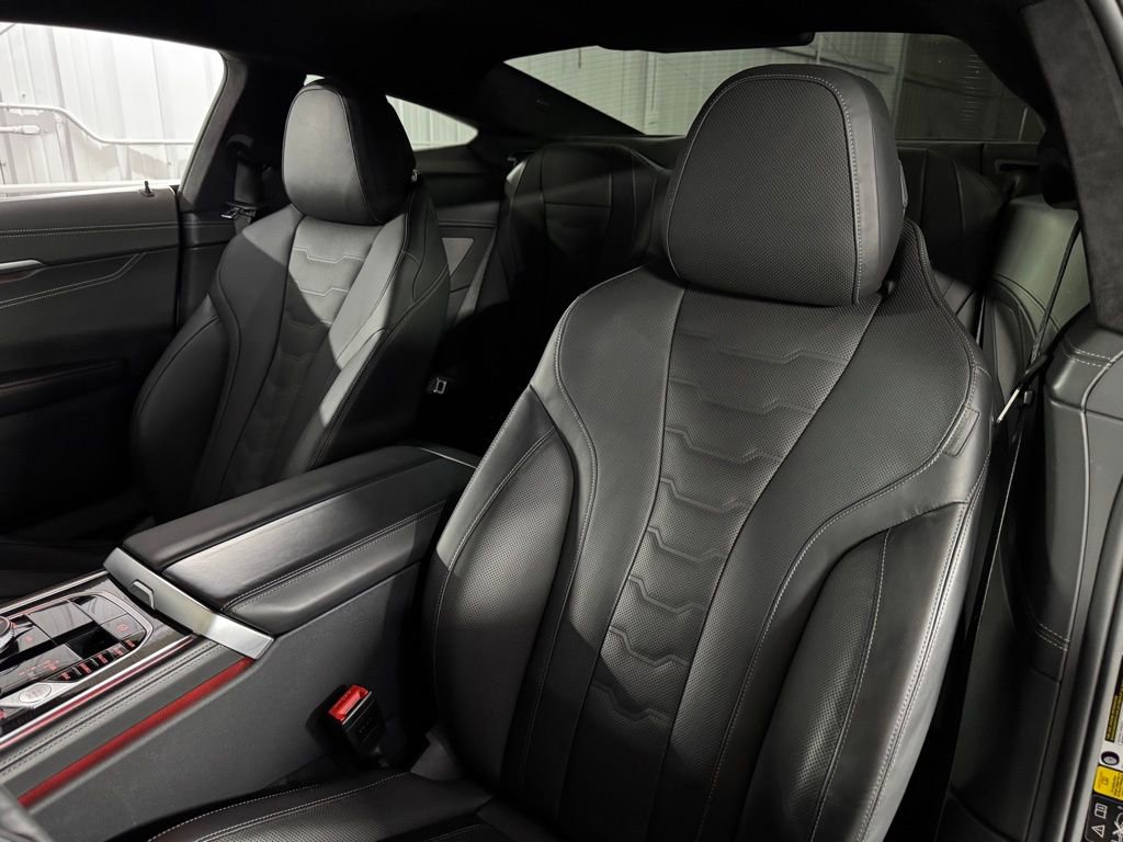 Used 2019 BMW M850i xDrive M850i xDrive w/ Comfort Seating Package image 41