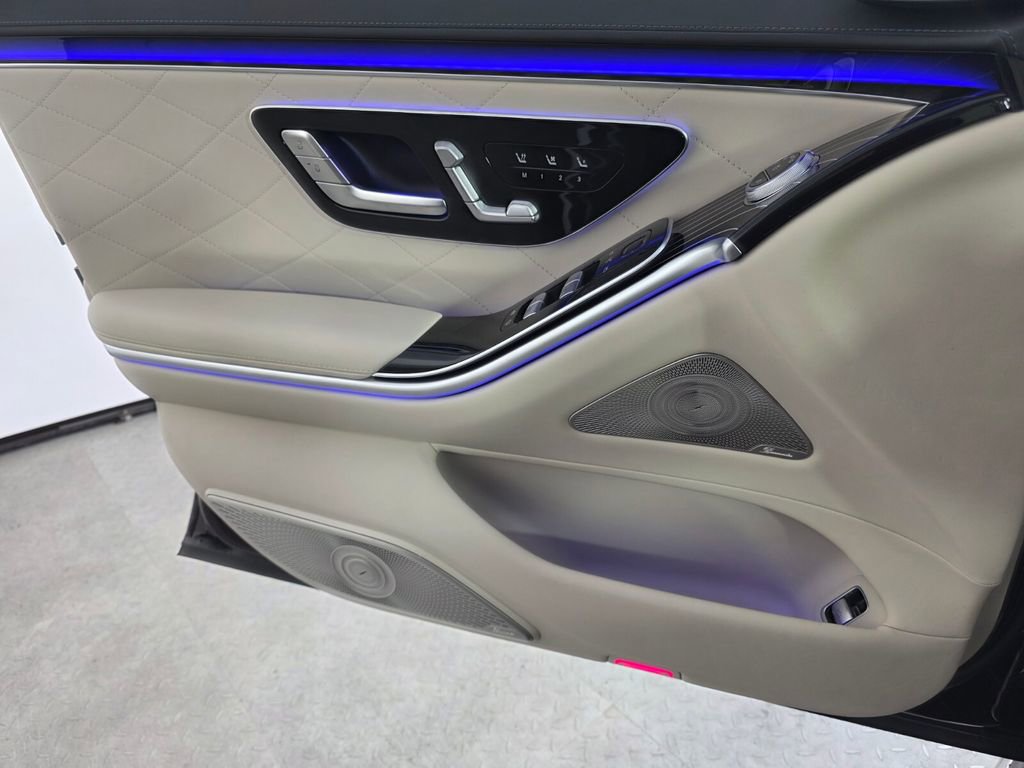New 2026 Mercedes-Benz S 580 4MATIC Sedan image 18