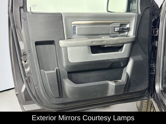 Used 2021 RAM 1500 Classic SLT w/ Electronics Group image 14