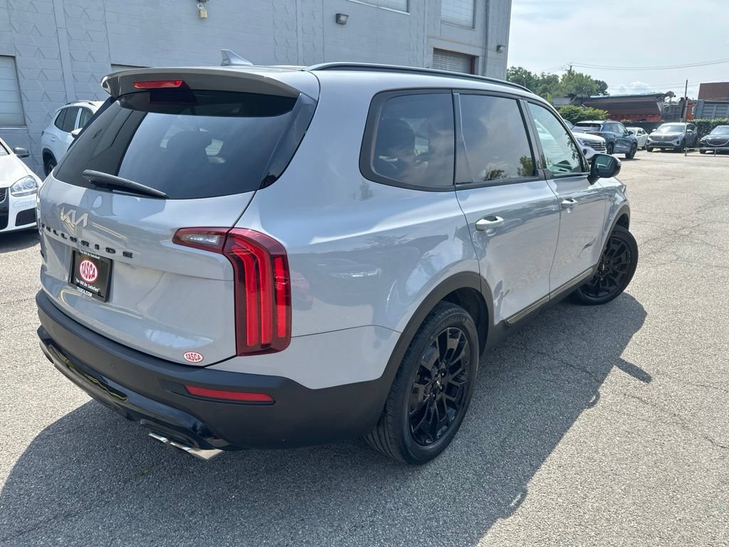 Used 2022 Kia Telluride SX w/ SX Prestige Package AWD/4WD image 6