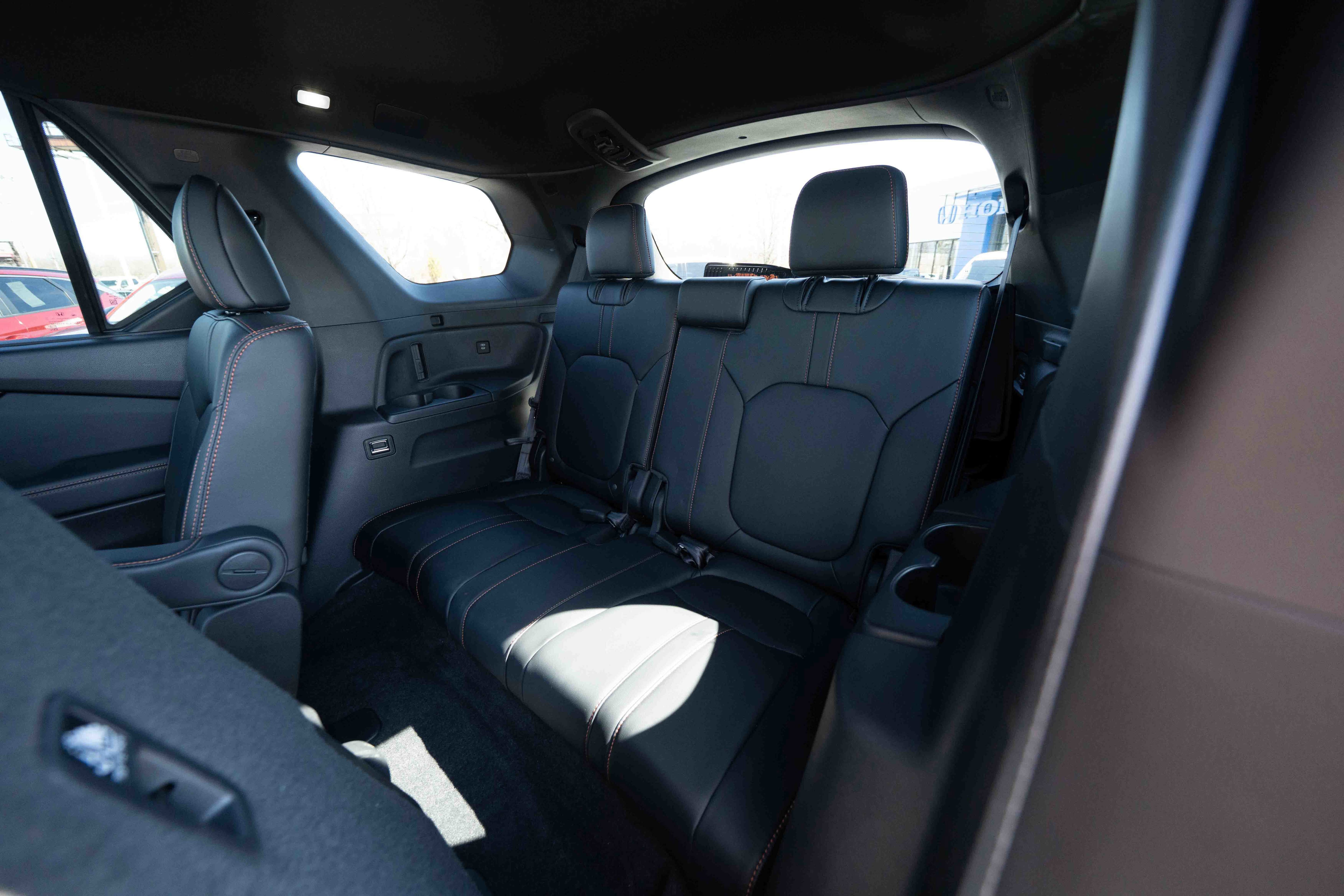 Certified 2025 Honda Pilot TrailSport image 24
