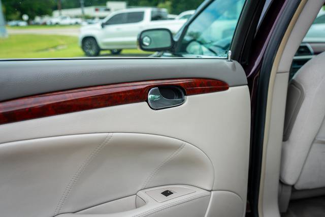 Used 2008 Buick Lucerne CX FWD image 25