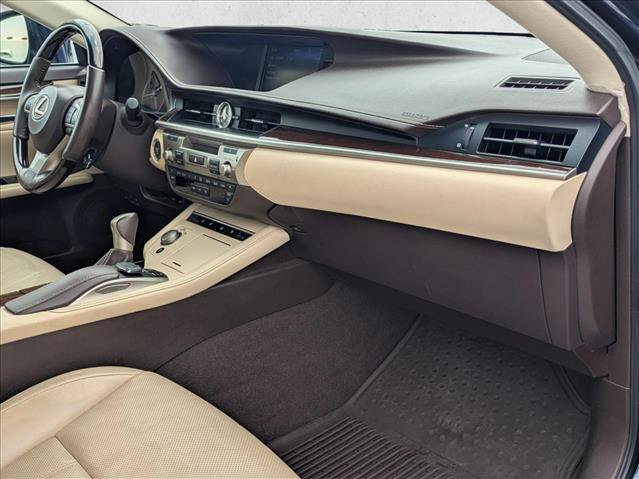Used 2017 Lexus ES 350 FWD image 22