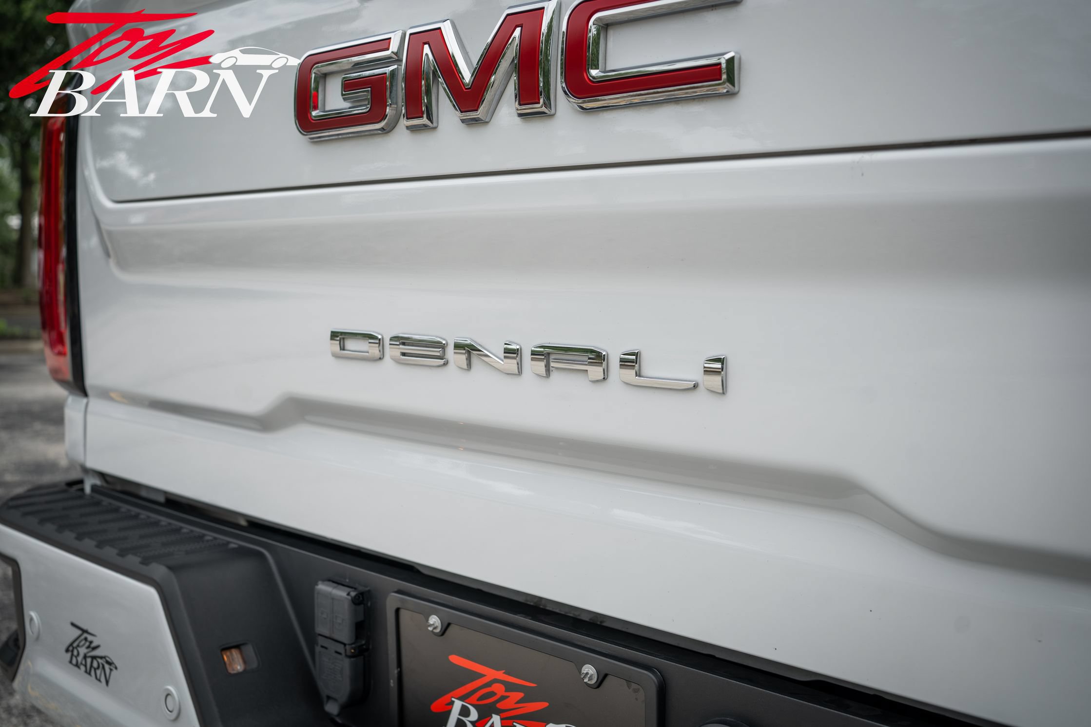 Used 2023 GMC Sierra 3500 Denali w/ Denali Ultimate Package AWD/4WD image 15