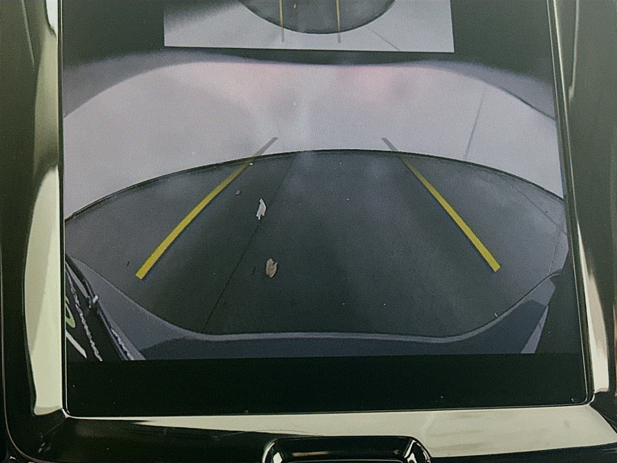 Used 2025 Volvo XC60 B5 Plus image 23